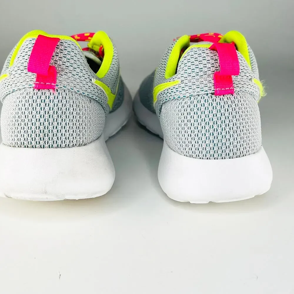 Nike Roshe One Running Sneakers Shoes Grey Yellow Pink Women 8 / Youth 6.5